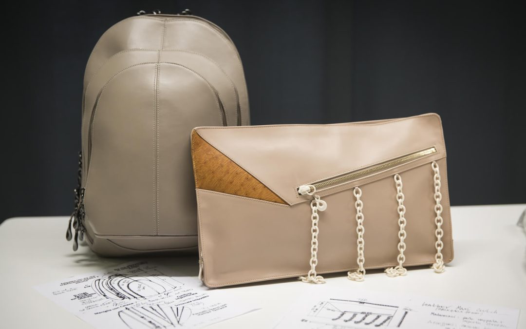 Accademia del Lusso crea due borse con Lanfranchi ed espone a Milano e Parigi