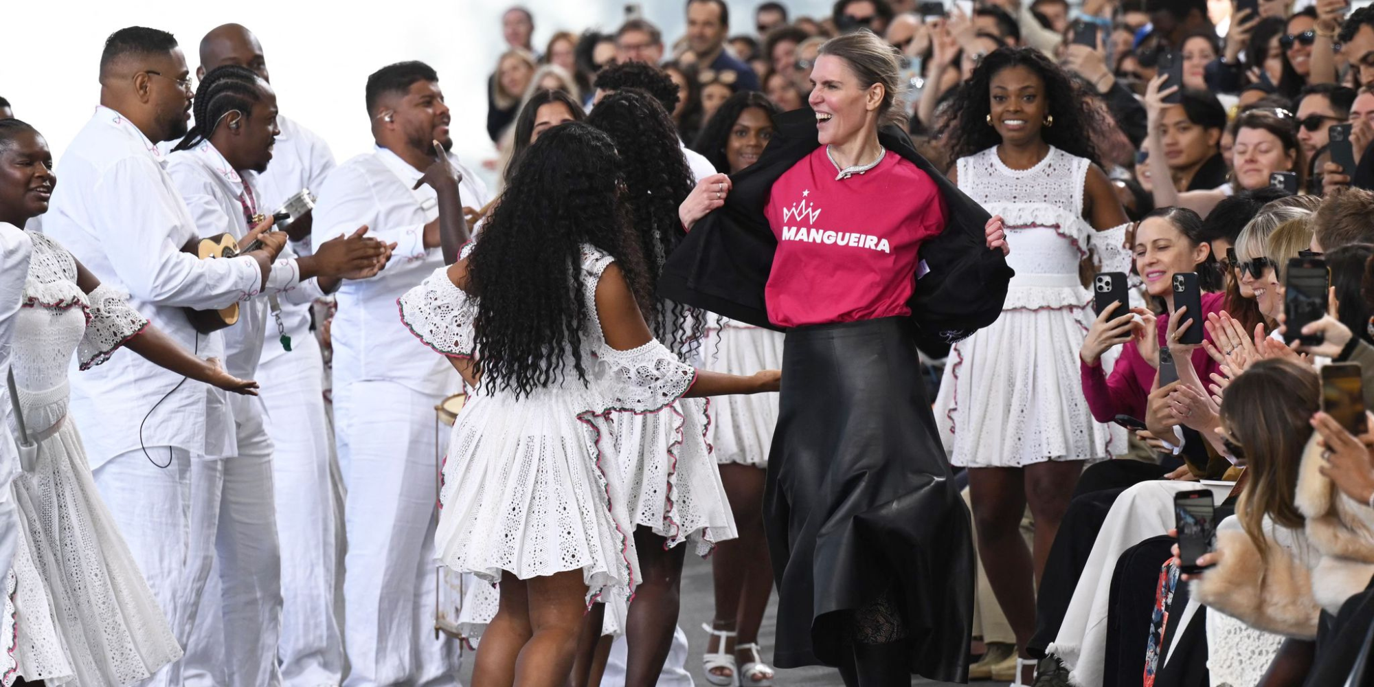 Chloé sfila a Parigi per presentare la sua SS24