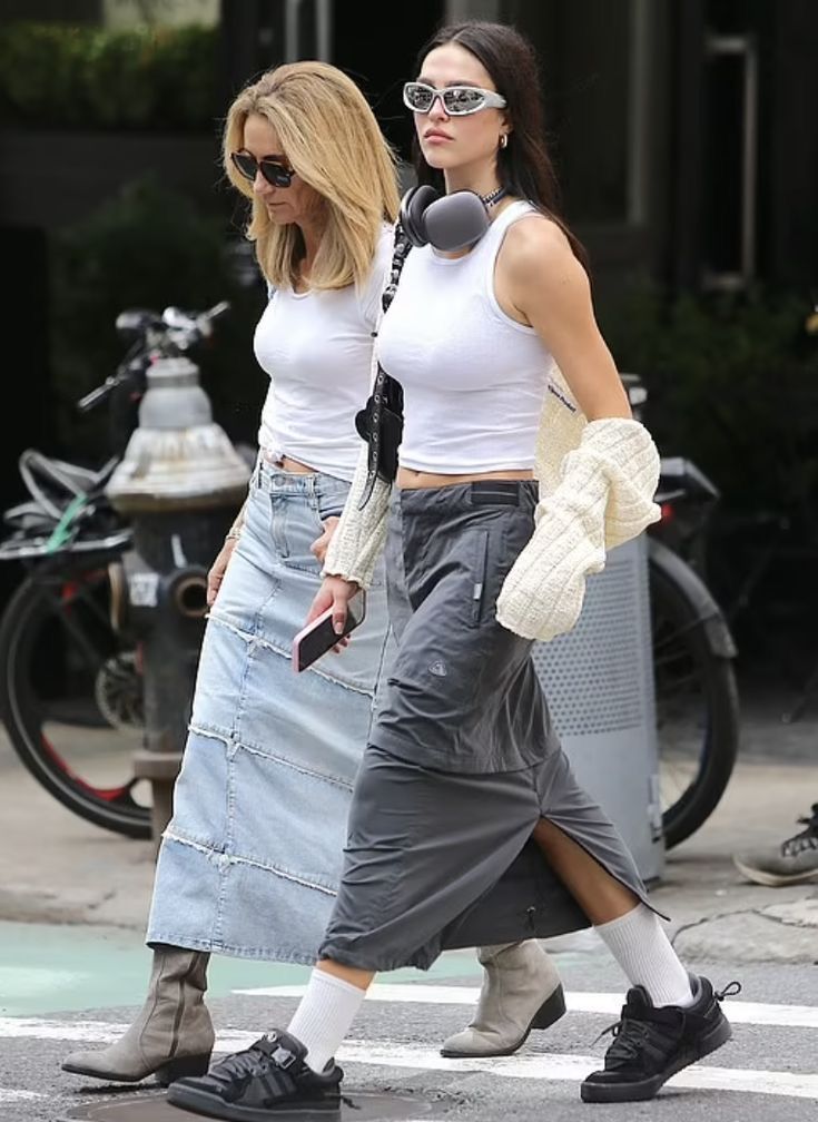 AirPods max look 3