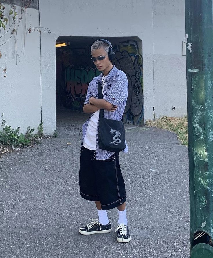 AirPods max look 10