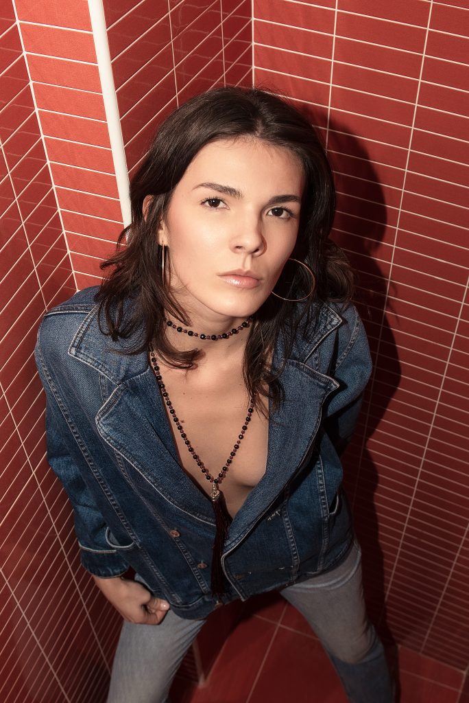 editorial styling Mother Denim