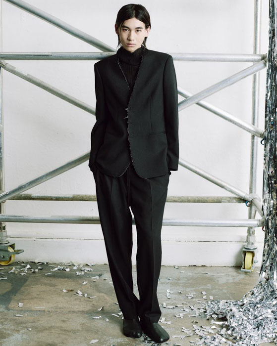 mm6 holiday campaign 