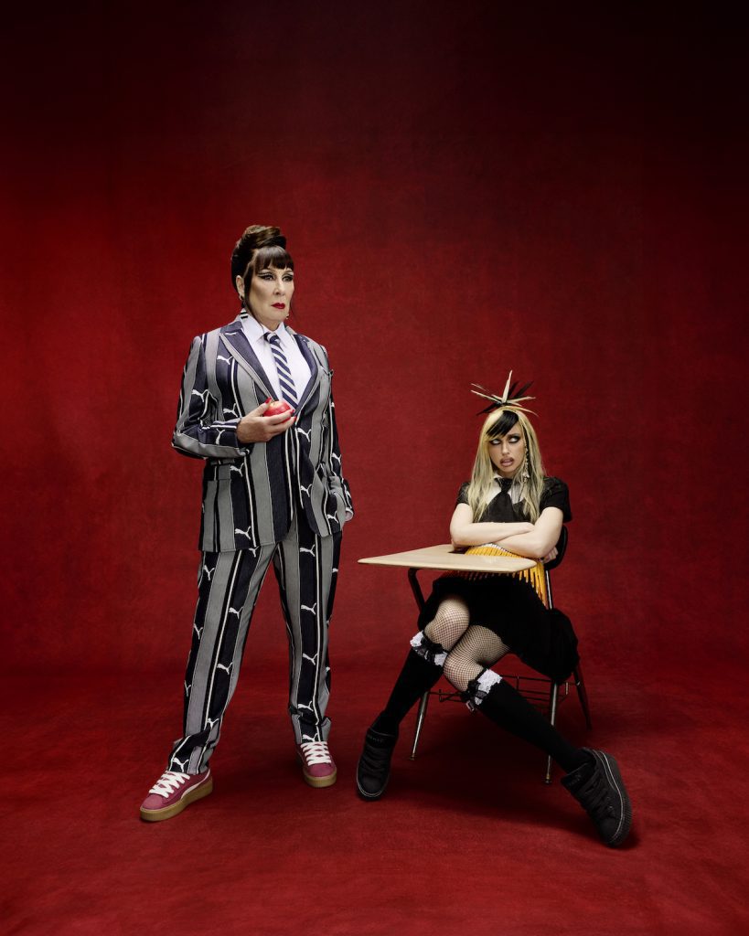 Chloe Cherry e Anjelica Huston