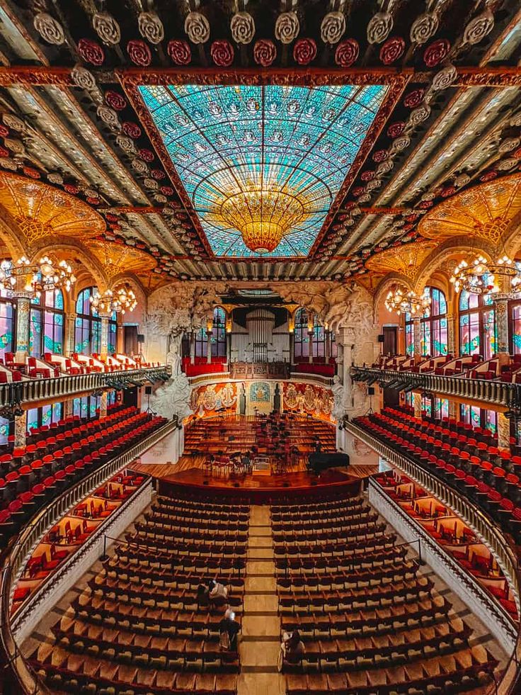 Adl Travel Guide: Barcellona Edition