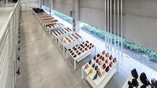 Prada, borse, archivio