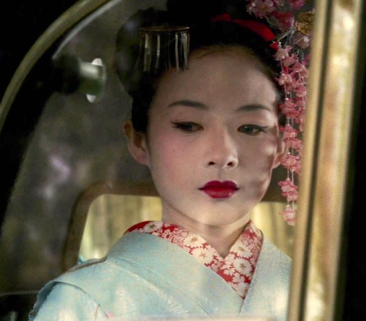 sayuri make up