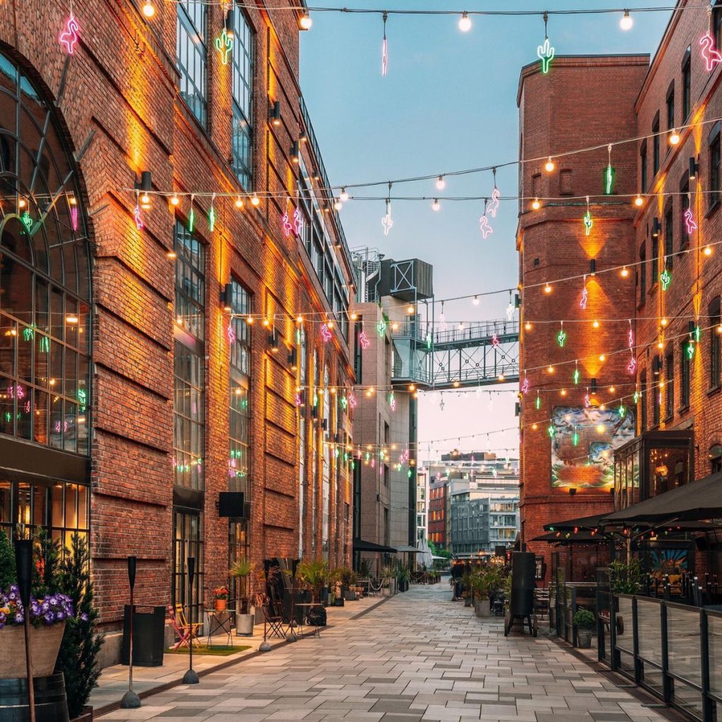 Adl Travel Guide: Oslo Edition