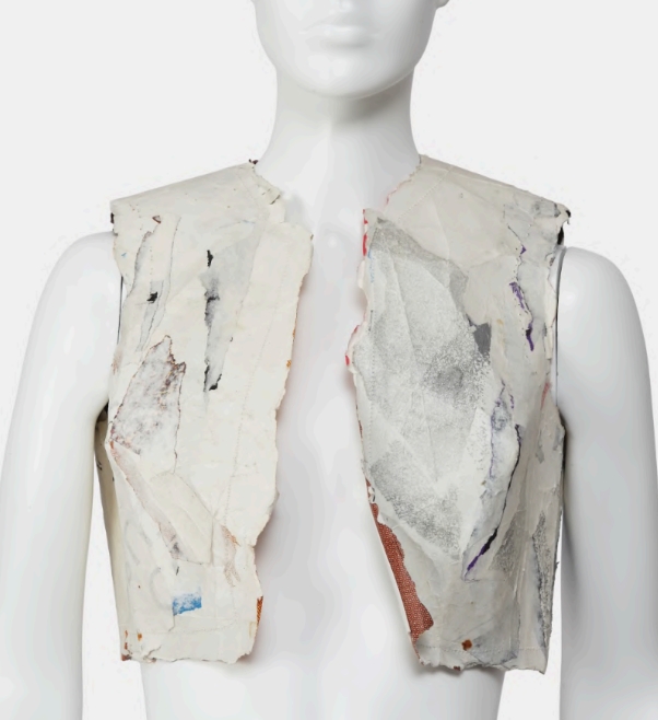abito manifesto di martin margiela