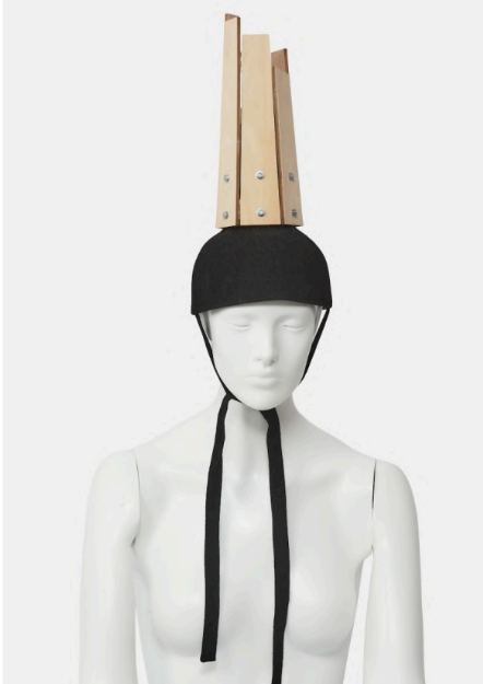 Cappello in legno Maison Martin Margiela