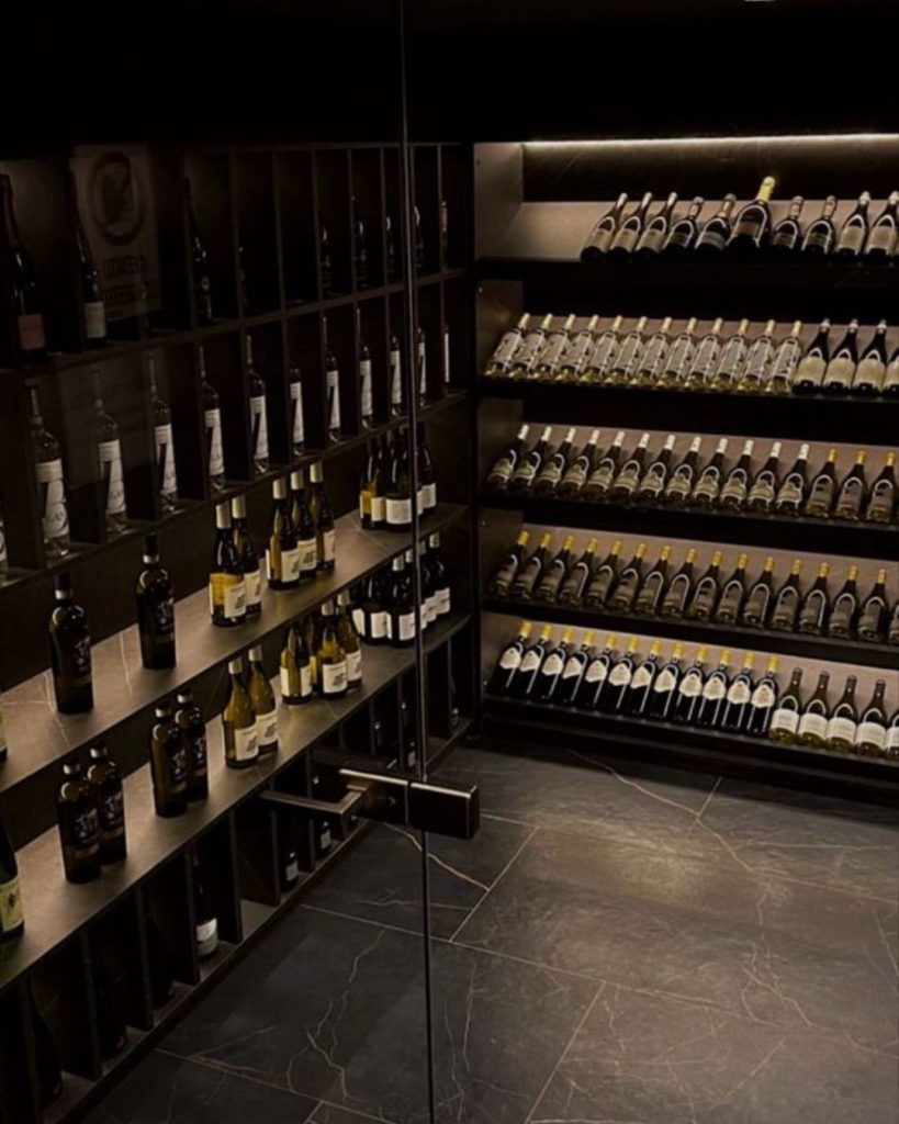 CANTINA VINI