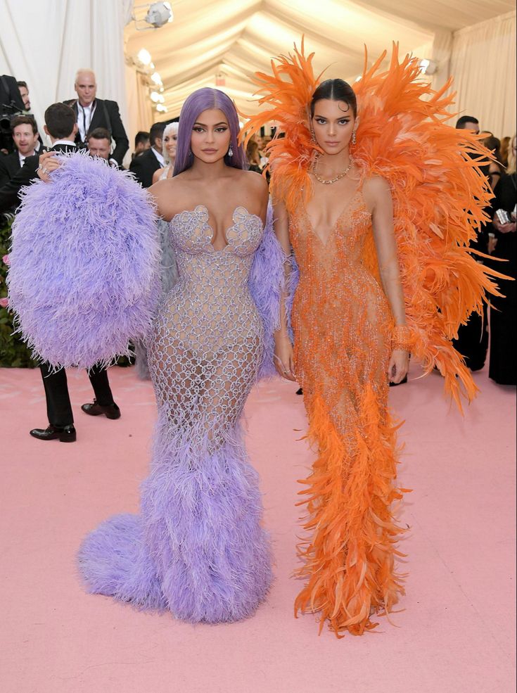 Kylie e Kendall Jenner in Versace met Gala 2019