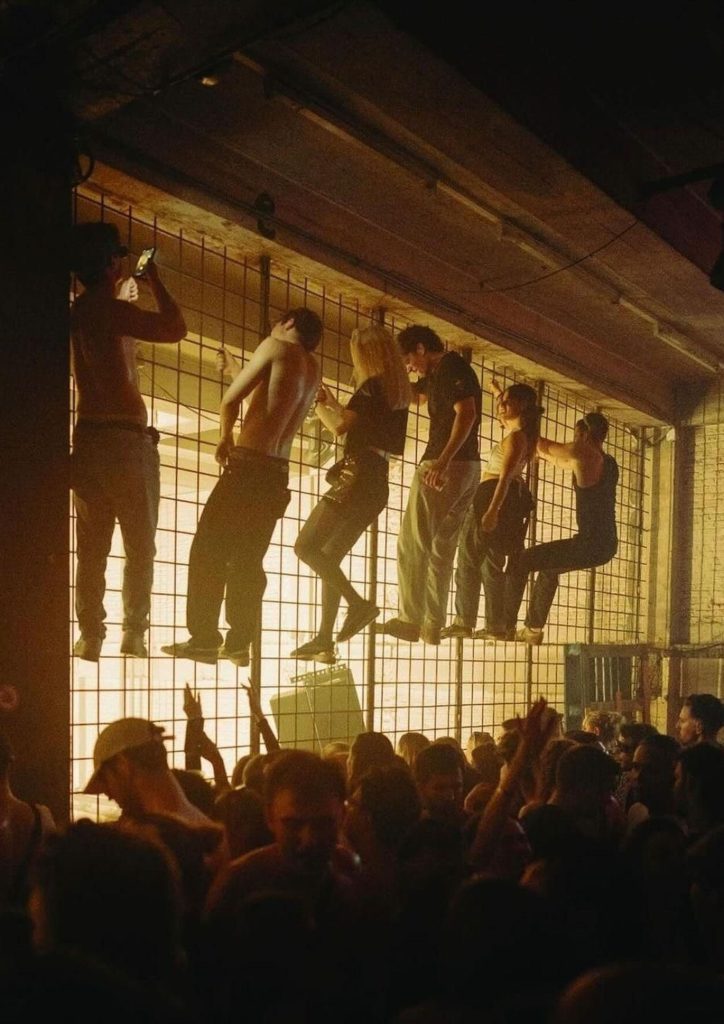 Rave