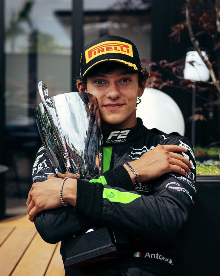 Kimi Antonelli vittoria F2