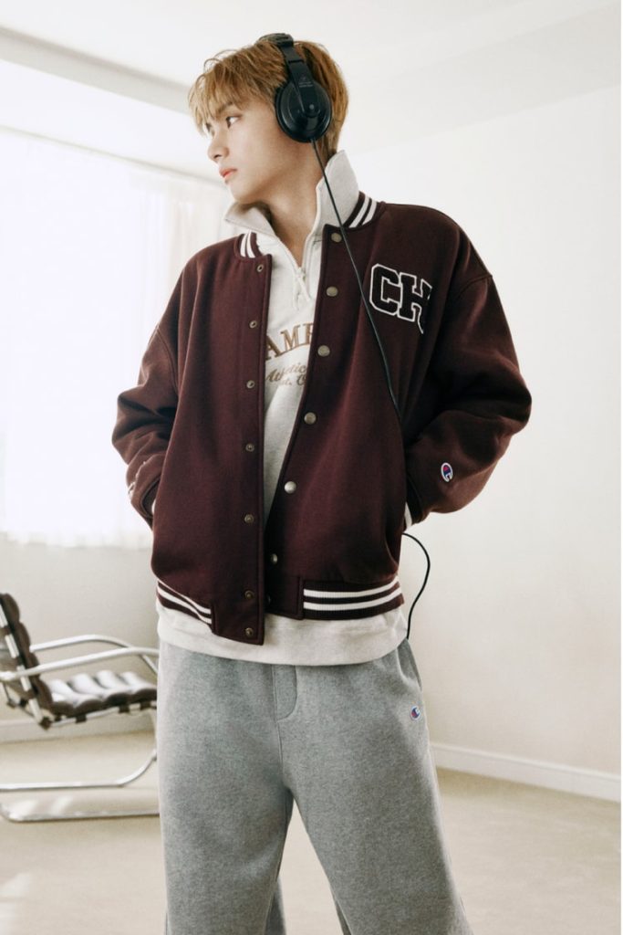V look 3