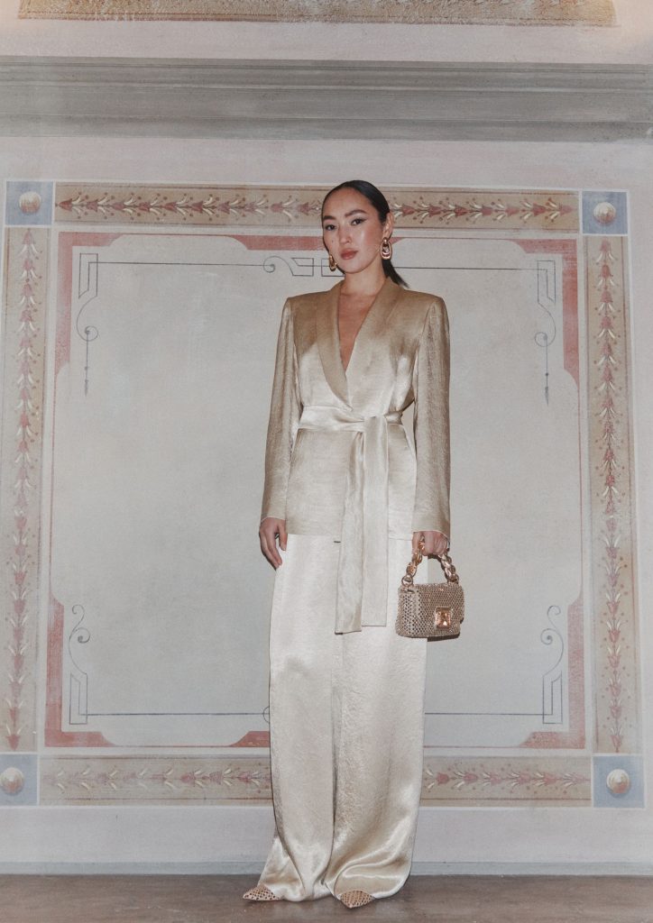 Look 3
