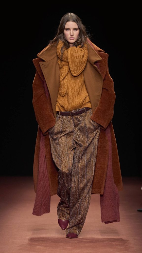 Look 3