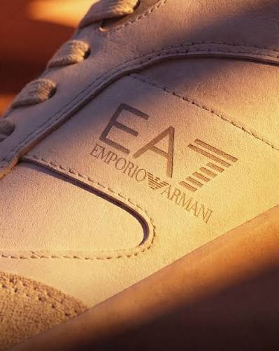 Shoe 10