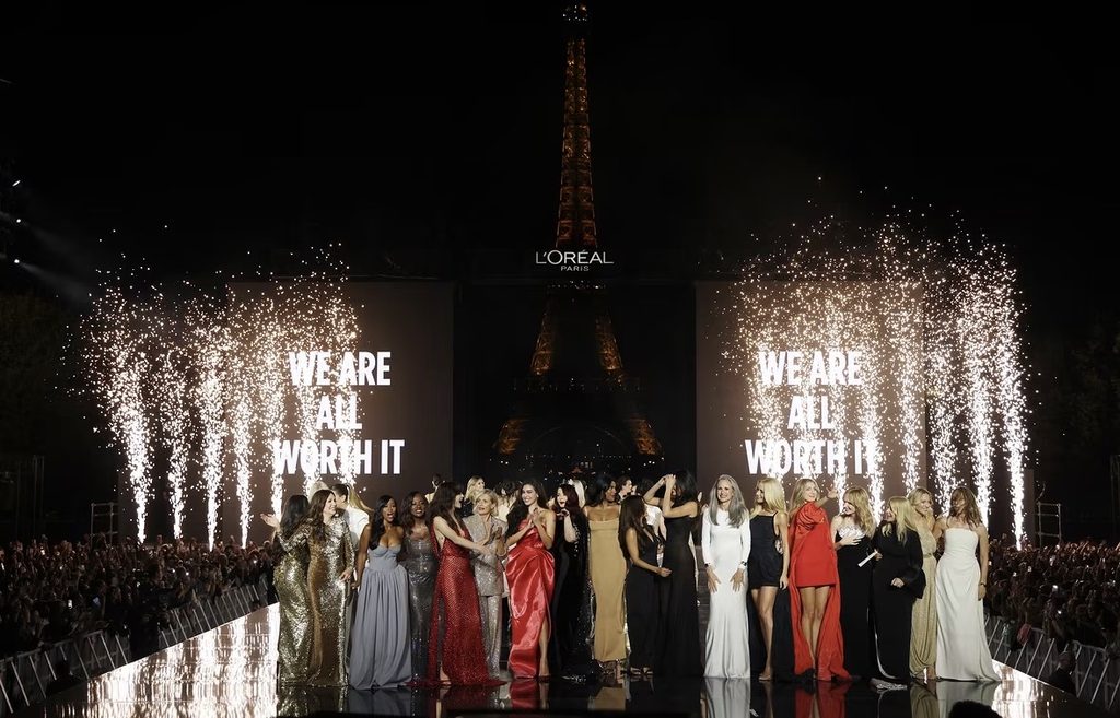 LE DÉFILÉ DI L’OREAL 2026 