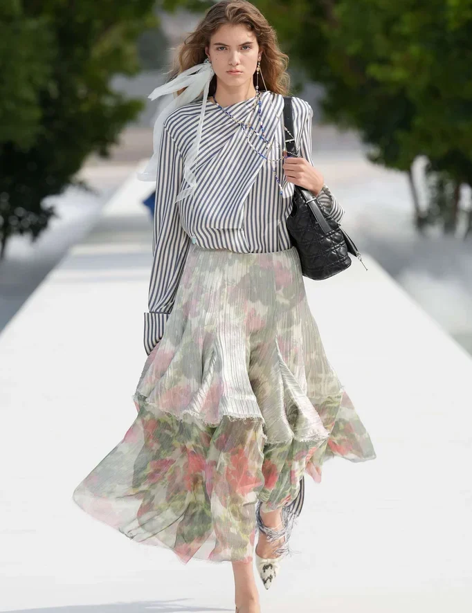 pfw 26 ss27 Dior